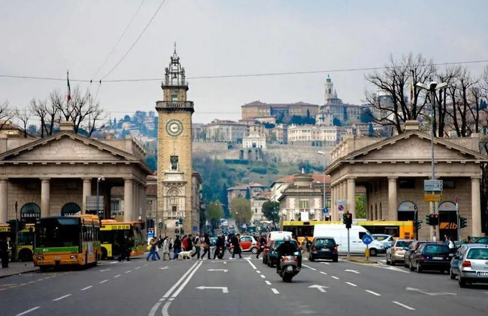 Donizetti Rooms Bergamo 3*,  Italy